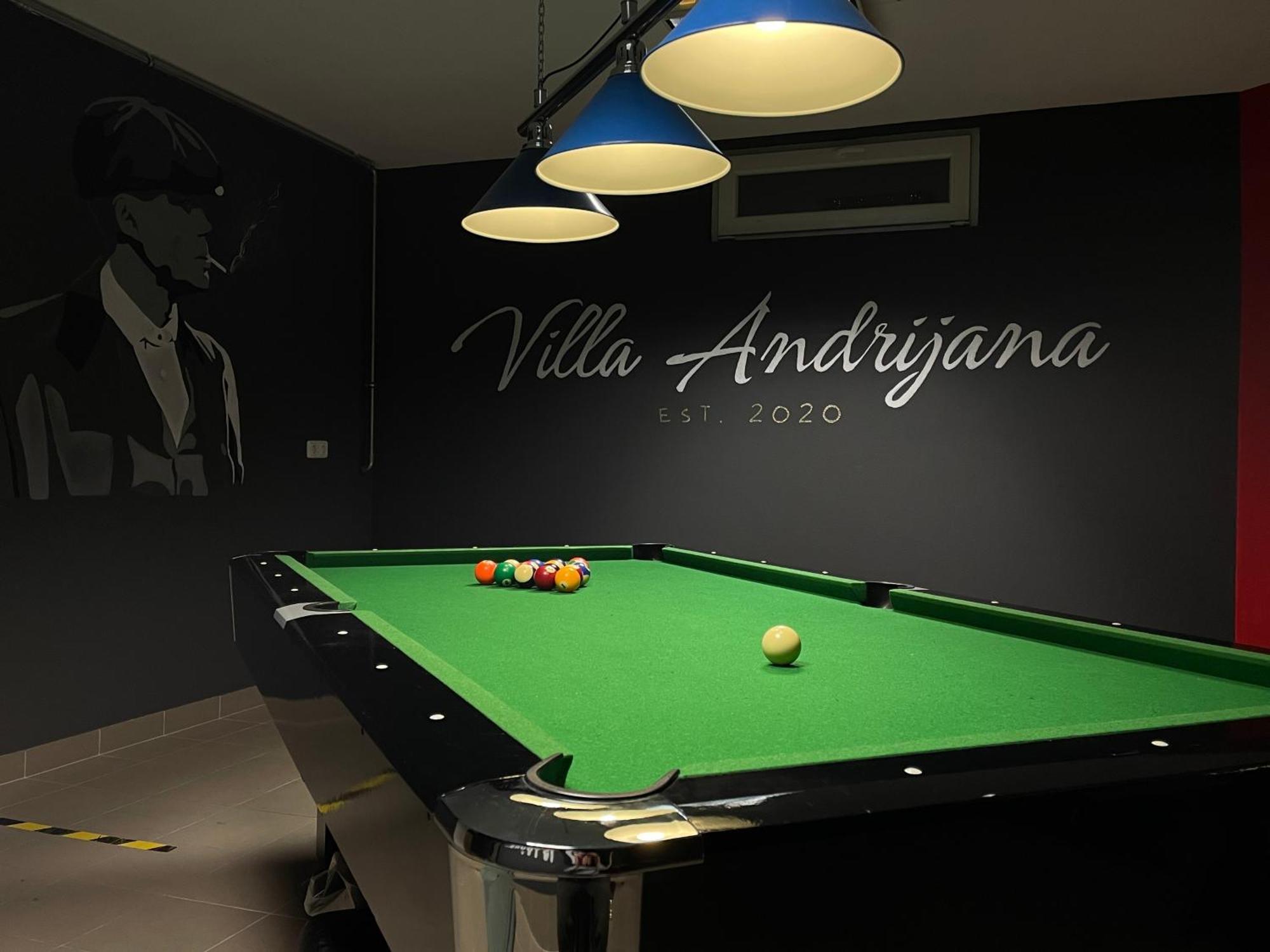 Villa Andrijana - Exclusively Yours - Family Getaway With Private Pool Kaštela Kültér fotó