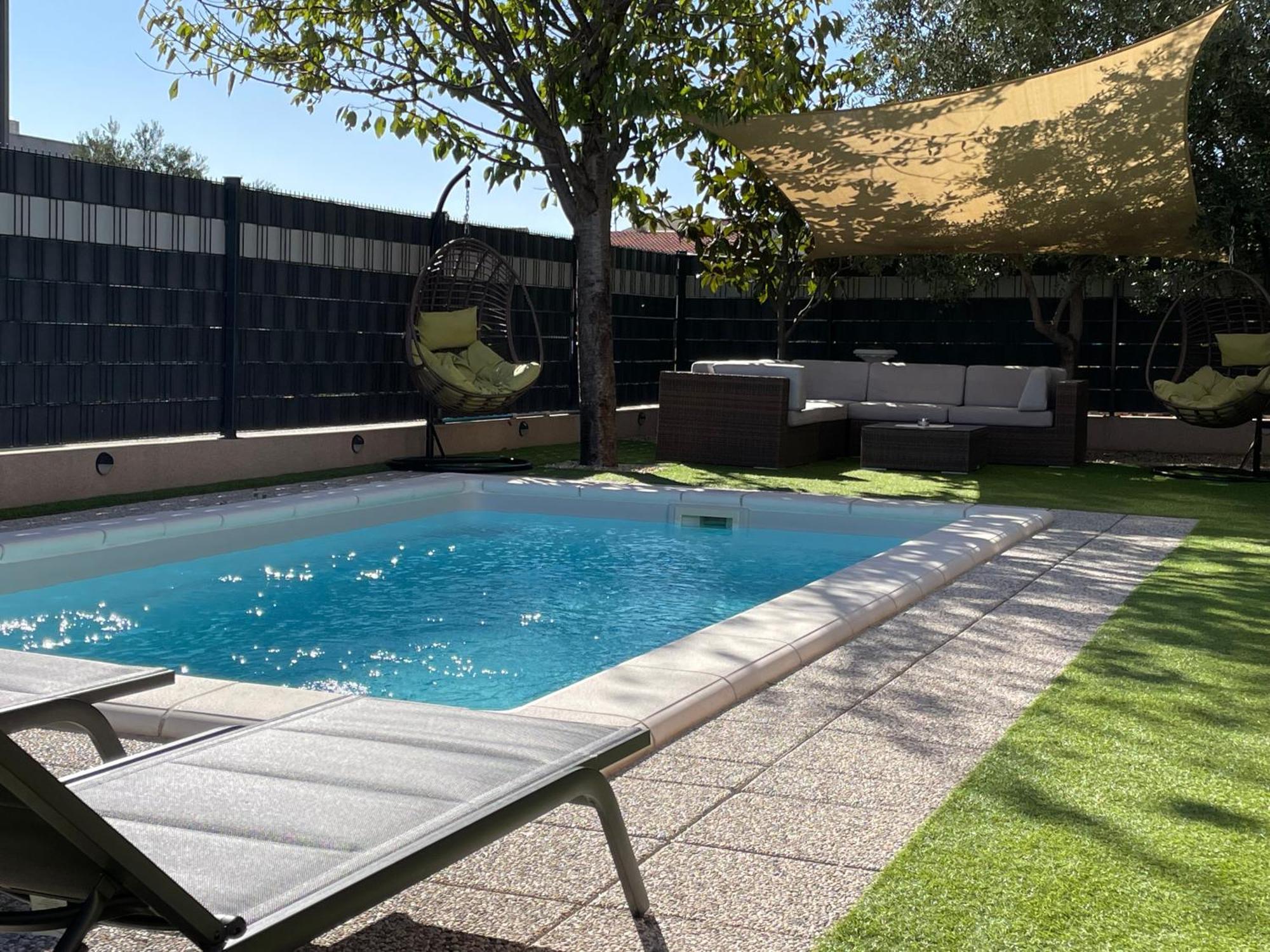 Villa Andrijana - Exclusively Yours - Family Getaway With Private Pool Kaštela Kültér fotó