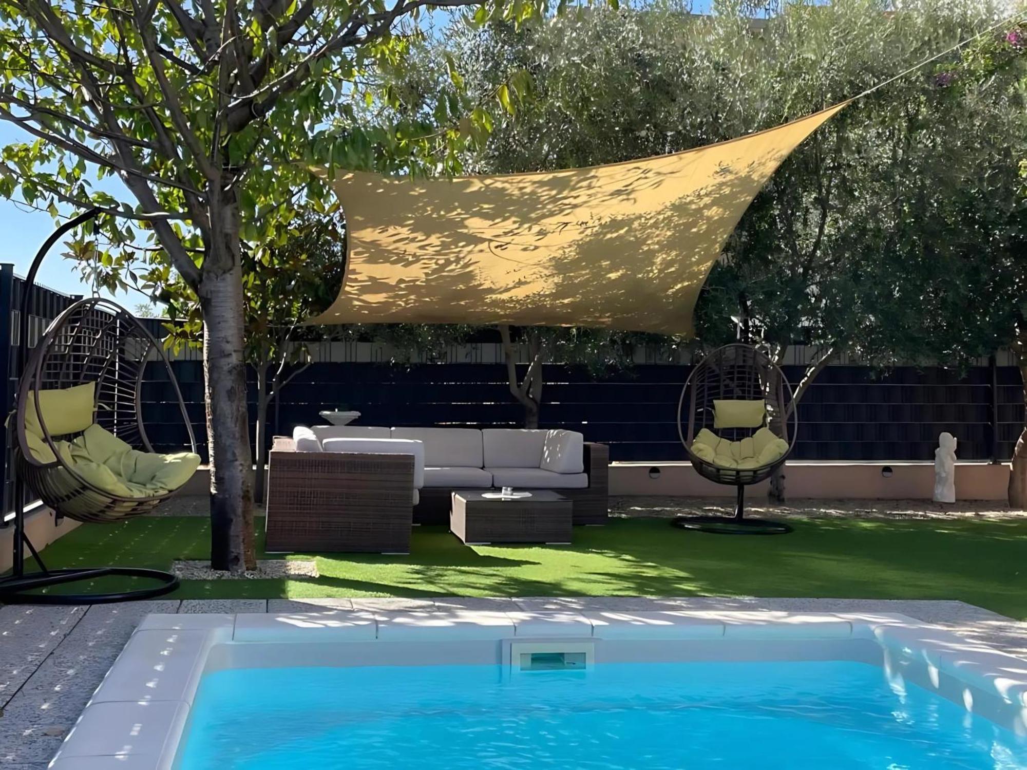 Villa Andrijana - Exclusively Yours - Family Getaway With Private Pool Kaštela Kültér fotó