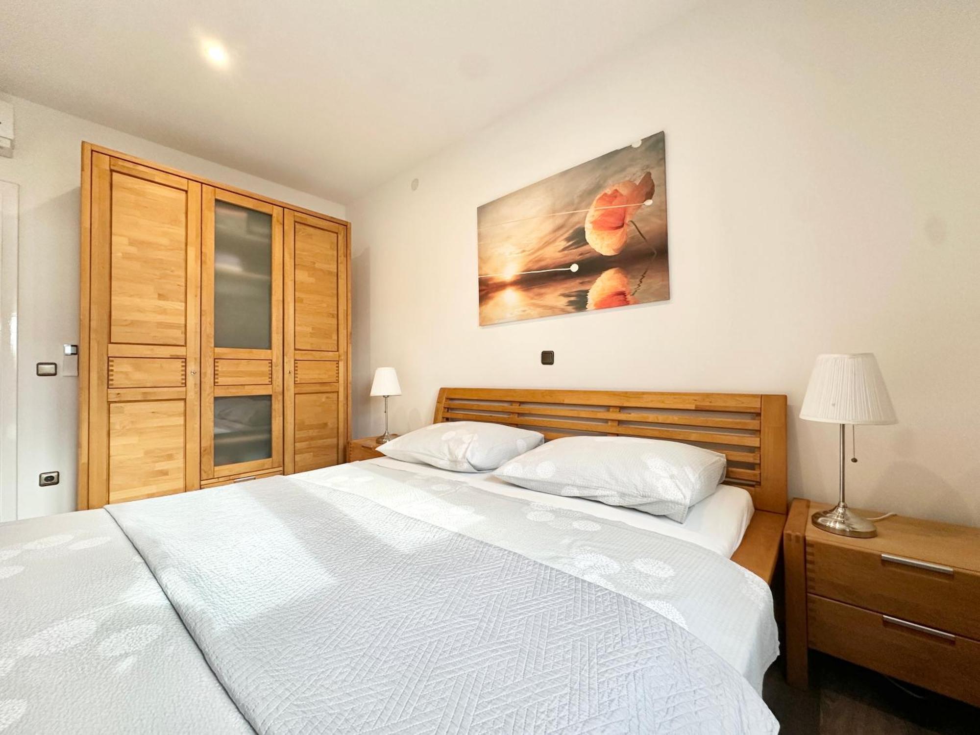 Villa Andrijana - Exclusively Yours - Family Getaway With Private Pool Kaštela Kültér fotó